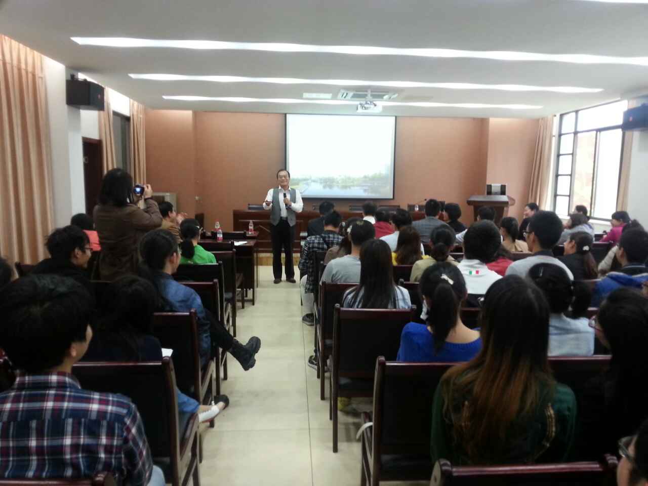 伟德至福建中医药大学参观考察活动