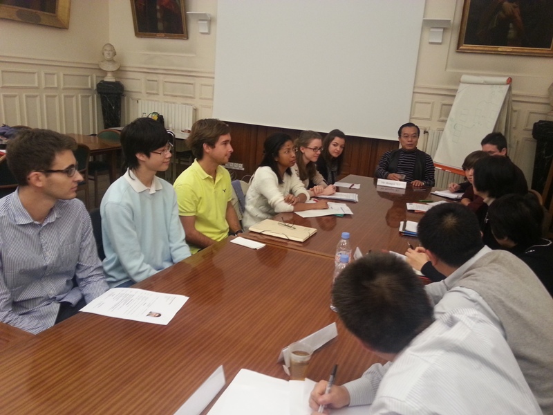 公司与法国笛卡尔大学的合作取得实质进展