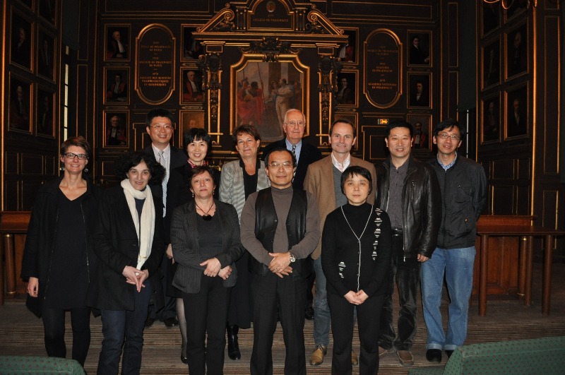 公司与法国笛卡尔大学的合作取得实质进展